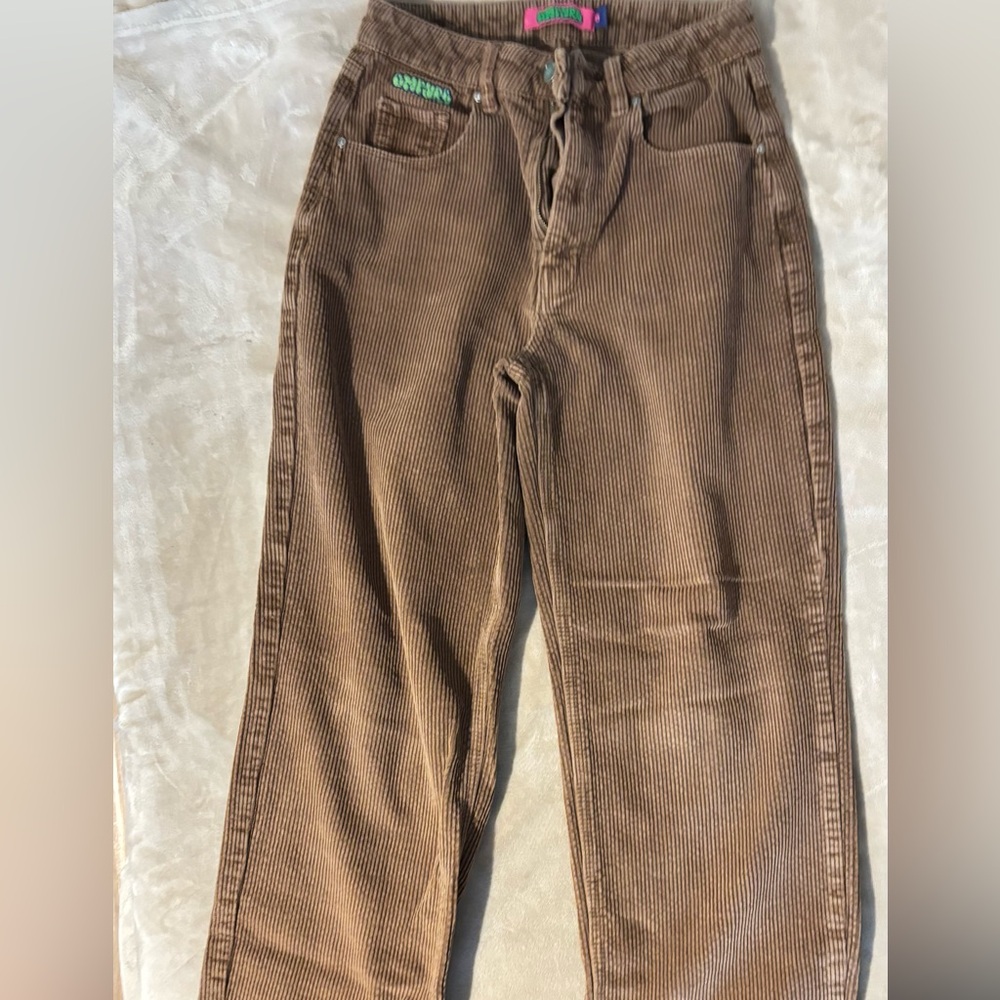 Brown empyers Pants